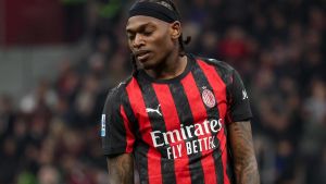 Fiorentina, Il Colpo di Mezzanotte. Leao e una riflessione. Kean, settimana decisiva