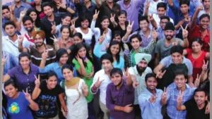India must adapt to cash in on youth dividend