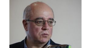Програмата “Радев” е като лекарствата – не може да е лява или дясна