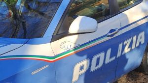 Condannato per prostituzione e pornografia minorile: bloccato per strada e arrestato