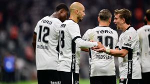 Beşiktaş 3 puanla başladı