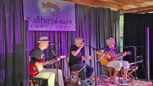 Mundart-Folkrock bringt Kulturscheune zum Beben: Goschehobel spielt vor vollen Rängen