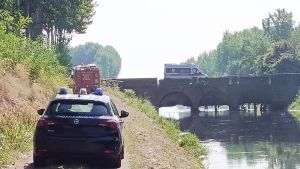 Izano, trovato un cadavere nel canale Vacchelli: indagano i carabinieri