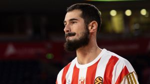 Nikola Kalinić otišao u penziju, ali ostaje u Zvezdi