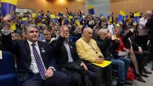 Objava funkcionera DS Ivana Atanaskovića o „šišanju žena“ nije stav Demokratske stranke: Protiv njega podneta disciplinska prijava
