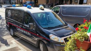 Svolta nell’omicidio di Montese: arrestata la giovane moglie del 31enne accoltellato