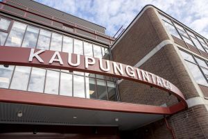 Lukijan mielipide: Kajaani tarvitsee vastuullista velkaohjausta ja avointa päätöksentekoa