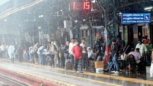 “Ensure drinking water at railway stations is pure”