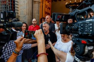 Incendies en Aragon : après la mort d’un militaire de l’UME, Jaca et la vallée d’Aspe unis dans le deuil