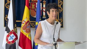 El Gobierno pide a la UE fondos para financiar la acogida temporal de los migrantes de Ceuta