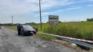 Valeggio, pensionato di 78 anni trovato morto in un canale vicino a casa