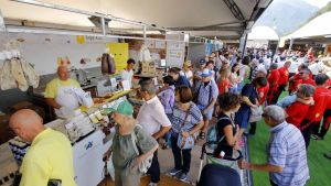Sagra delle Sagre di Barzio a quota 100mila. Il gran finale con lo spettacolo dei droni rinviato al 26 settembre