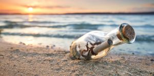 ¿Cuál es la probabilidad de encontrar un mensaje de hace 100 años en una botella?