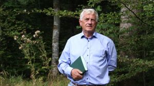 Dichter gegen Hohenzollern-Fürst: Der hitzige Windradstreit um den Wald von Wald