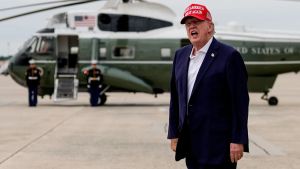 Der US-Präsident bellt, weil er nicht beißen kann