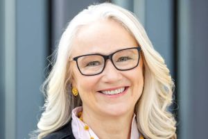 Pourquoi le MBA doit miser sur les compétences humaines à l’ère de l’IA