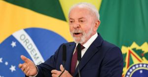 Lula antecipa herança aos filhos na véspera da nova tributação