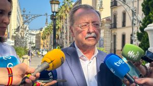 El acoso sanchista contra Vivas