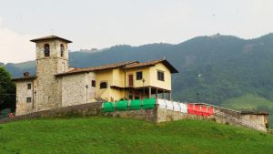 Falda acquifera al minimo, chiuso il Santuario di San Gottardo: la “ritirata” provoca crepe