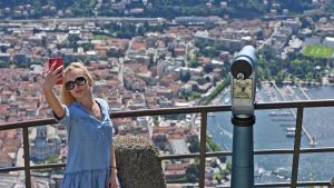 Como da destinazione a brand: jet set, calcio, overtourism. E la comunità diventa élite