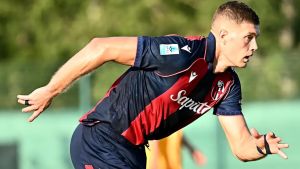 Tedesco sceglie il ’nove’. Il derby dei centravanti: a Dovbyk serve tempo. Piccoli tenta il sorpasso