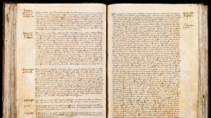 Una dama, un sacerdote y un crimen medieval: así resolvió Cambridge un asesinato 700 años después