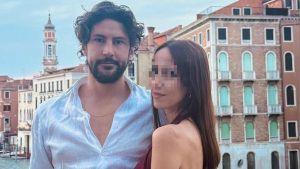 Massimiliano muore sotto gli occhi della fidanzata mentre è in vacanza in Messico. Fatale una caduta dalle scale dell'albergo