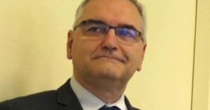Ovo je čovjek koji je drogirao 250 žena na razgovoru za posao u ministarstvu: Na računalu mu našli bolesnu tablicu