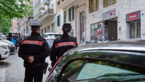 Truffe agli anziani a Trieste, smantellata la banda con base a Napoli: 6 misure cautelari
