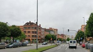 El gijonés que intentó asesinar a su expareja a cuchilladas acepta nueve meses de prisión por quebrantar la orden de alejamiento