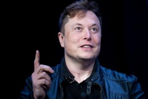 SpaceX Stock Falls 3% Ahead of Major 319 Million Share Unlock as Growth Stock Selloff Continues Wednesday