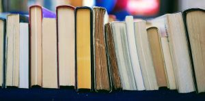 ¿Por qué las empresas de inteligencia artificial están comprando millones de libros?
