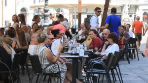 Turismo di massa: le nostre città non devono farsi abbagliare