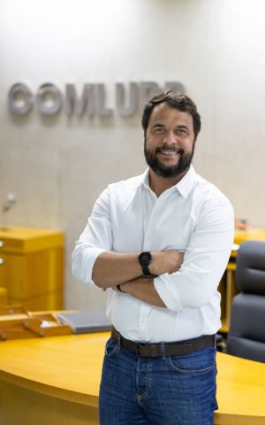 Renato Rodrigues: A descarbonização da frota da Comlurb já é realidade