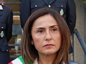 La sindaca di Ercolano: «Femminicidi è la voce più cercata sulla Treccani, serve un cambiamento»
