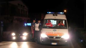 Volevano morire insieme, lei quasi lo uccideva: scarcerata dopo 20 giorni
