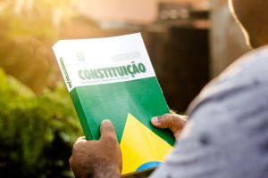 Igrejas e eleições: o que pode e o que não pode ser dito durante a campanha