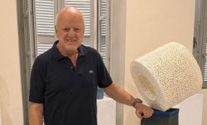 Mostra della ceramica di Castellamonte, Bertero firma la sfida dell’arte tra maestri e talenti