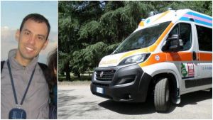 Perde il controllo dell’auto e si schianta contro un albero mentre va a lavoro: Claudio Rossi muore a 48 anni, comunità sotto choc
