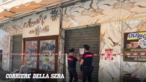 Napoli, il business dei colloqui con i detenuti: sigilli al bar (abusivo) diventato deposito di zaini e telefonini