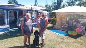 Entspannungs-Oase statt Touristentrubel: Campinggarten in Thalheim punktet mit ruhiger Lage, Natur und Weitblick