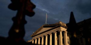 Why US Bond Markets Are Trembling