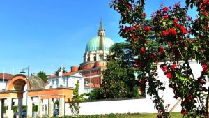 Parco Moretti a Udine, il chiosco riapre ad ottobre: ok del Comune per bar e bagni fisso
