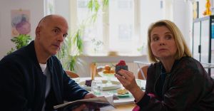 „Merz gegen Merz“: Ironie mit viel Tiefgang