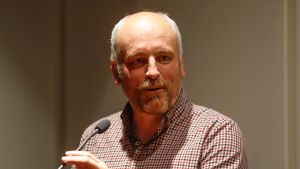 El investigador David Hevia, premiado con el galardón 
