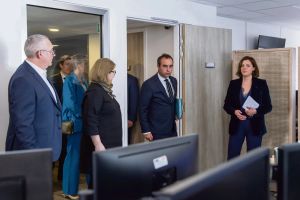 Cyberattaques : l’« unité cyber » de Lecornu, un placebo contre les vols en série des données publiques