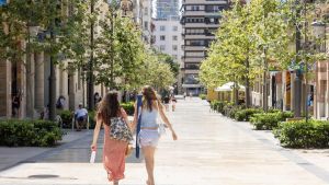 El calor ya no espera: refugios climáticos, una urgencia en Alicante