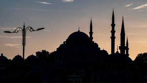 Sosyal sermayenin karanlık yüzü: Devletin bıraktığı boşlukta büyüyen tarikat ve cemaatler