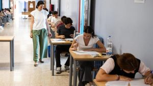 Iis Belluzzi-Fioravanti, ecco i maturi. Sui tabelloni fioccano voti da record