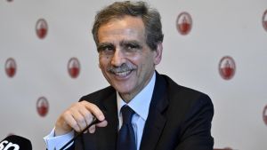 Mps, le scommesse di Lovaglio: “Ripartiamo dalle radici”. E così ha rilanciato Siena